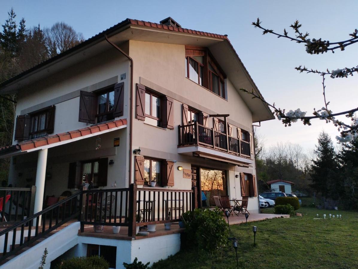 B&B Eguzkitza Elgeta Bagian luar foto