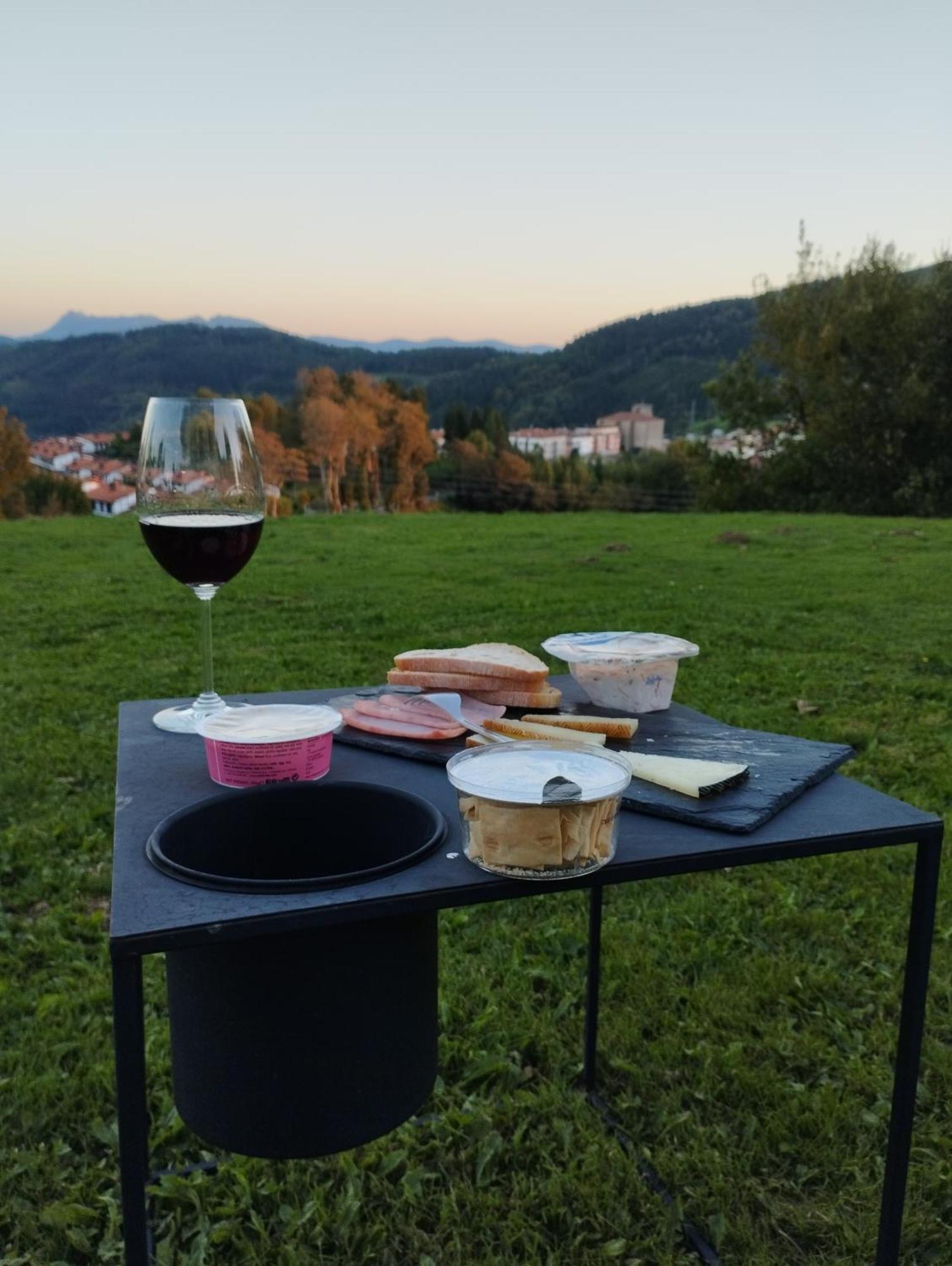 B&B Eguzkitza Elgeta Bagian luar foto